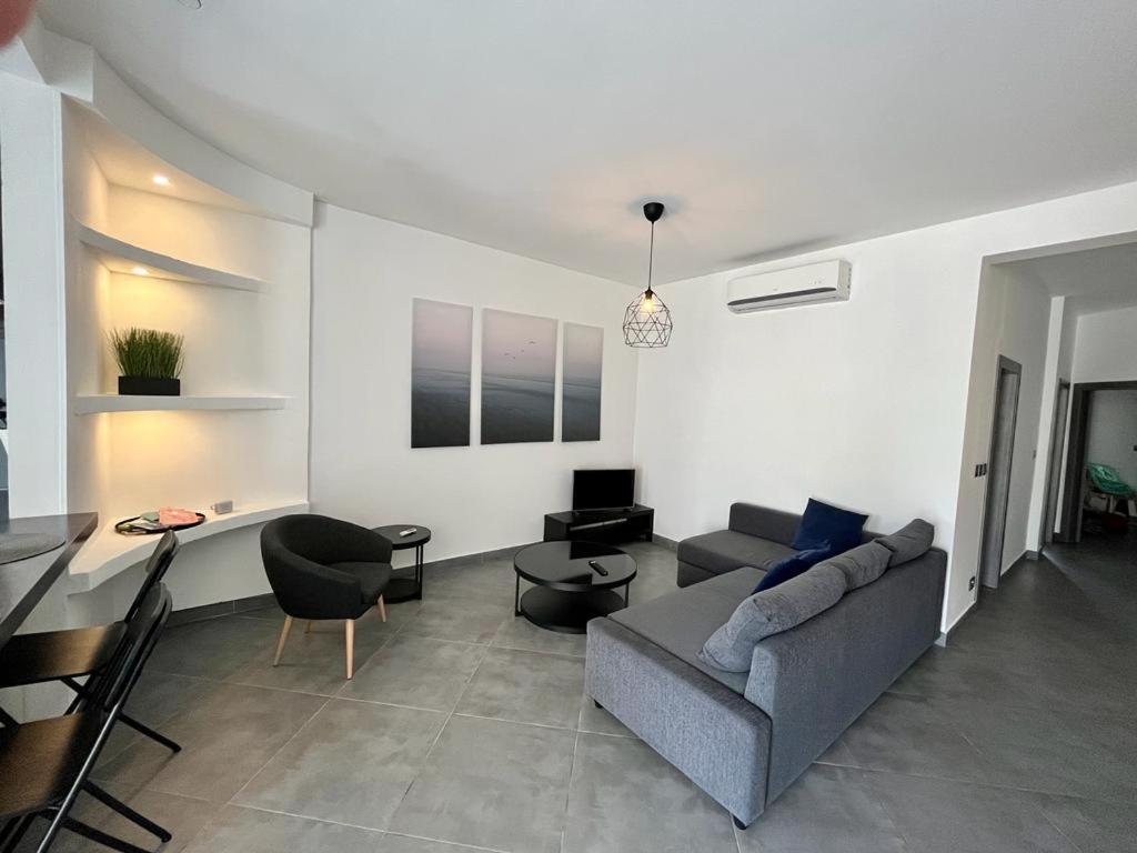Dreams Of Holiday. Apartment With Pool Marsalforn Luaran gambar